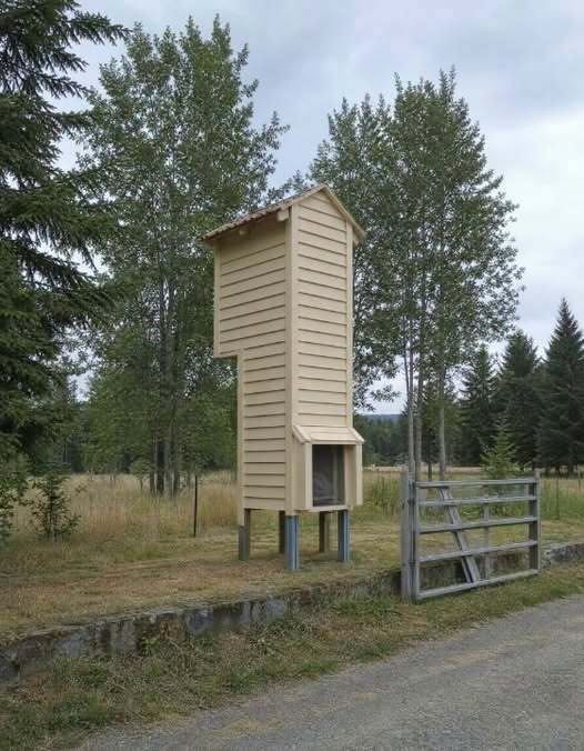 Drivers Pass This Wooden Structure Every Day—Few Know Why It's Really There